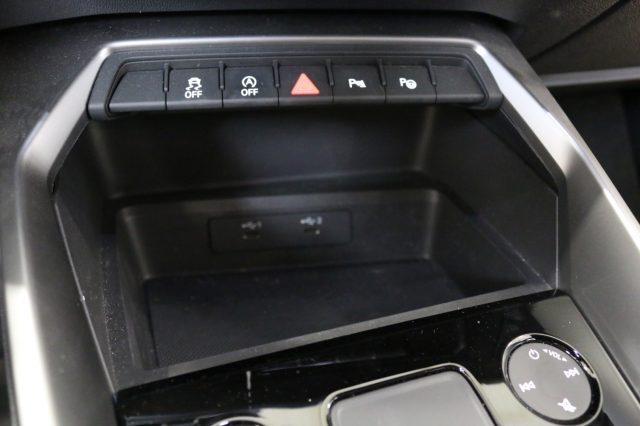 AUDI A3 30 TDI S tronic S line edition KM CERTIFICAT