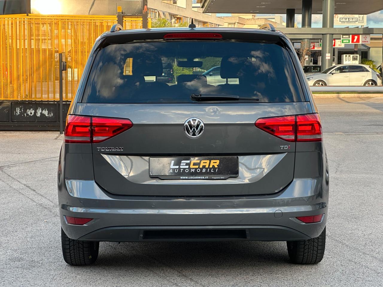 VOLKSWAGEN Touran 1.6 TDI 110 cv BMT Trendline