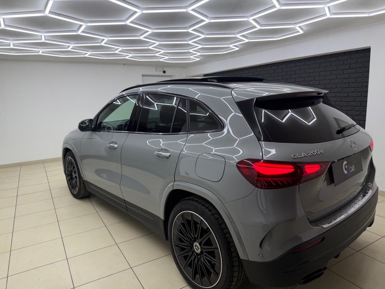 Mercedes GLA 200 d AMG Line Premium GRIGIO ALPI IPER FULL