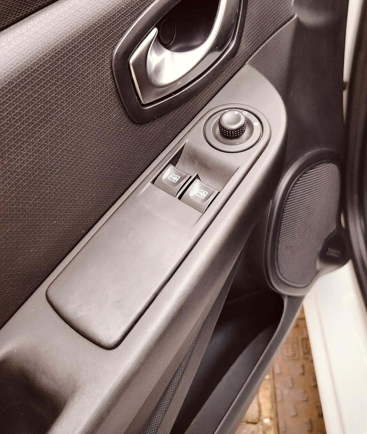 Renault Clio Sporter 1.5 dCi 8V 75CV OK NEOPATENTATI