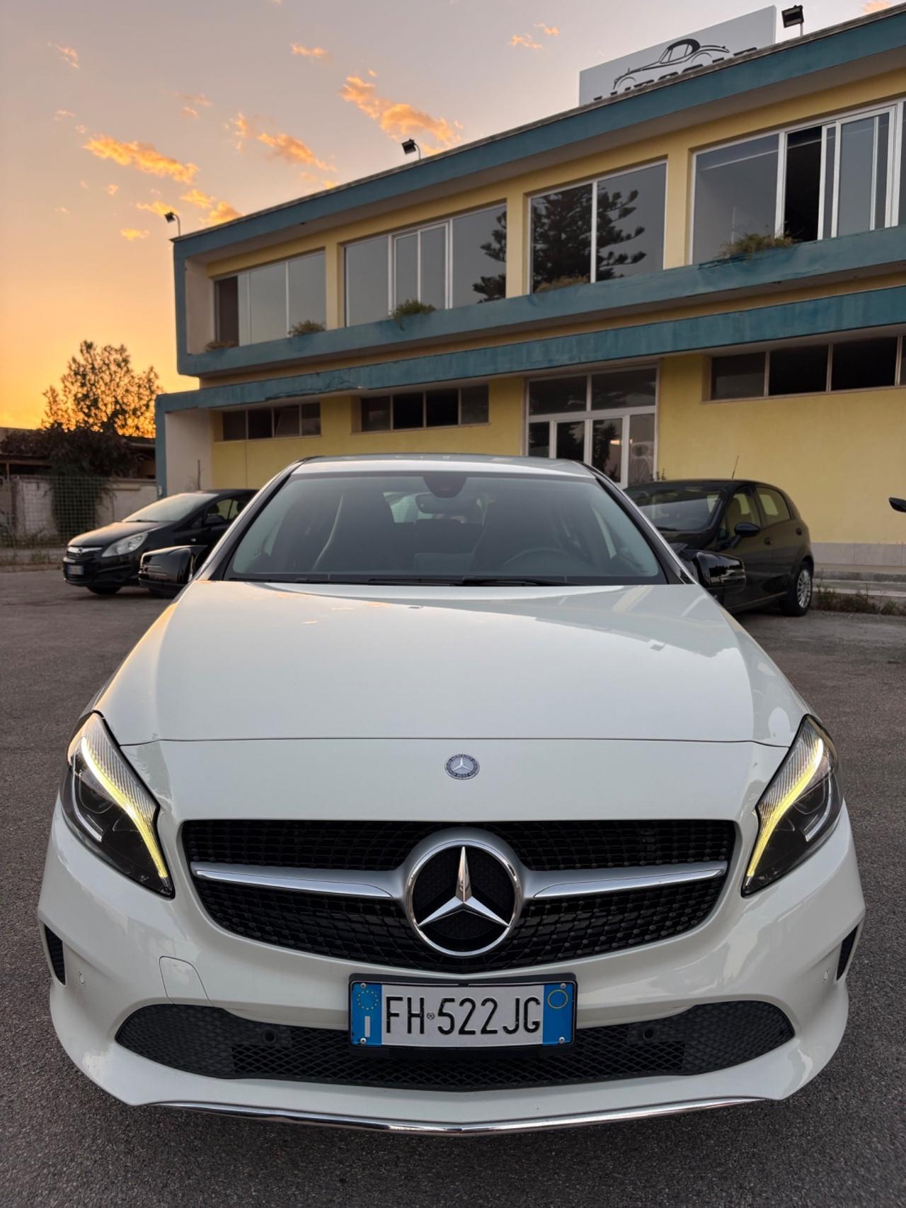 Mercedes-benz A 180 d Automatic Premium
