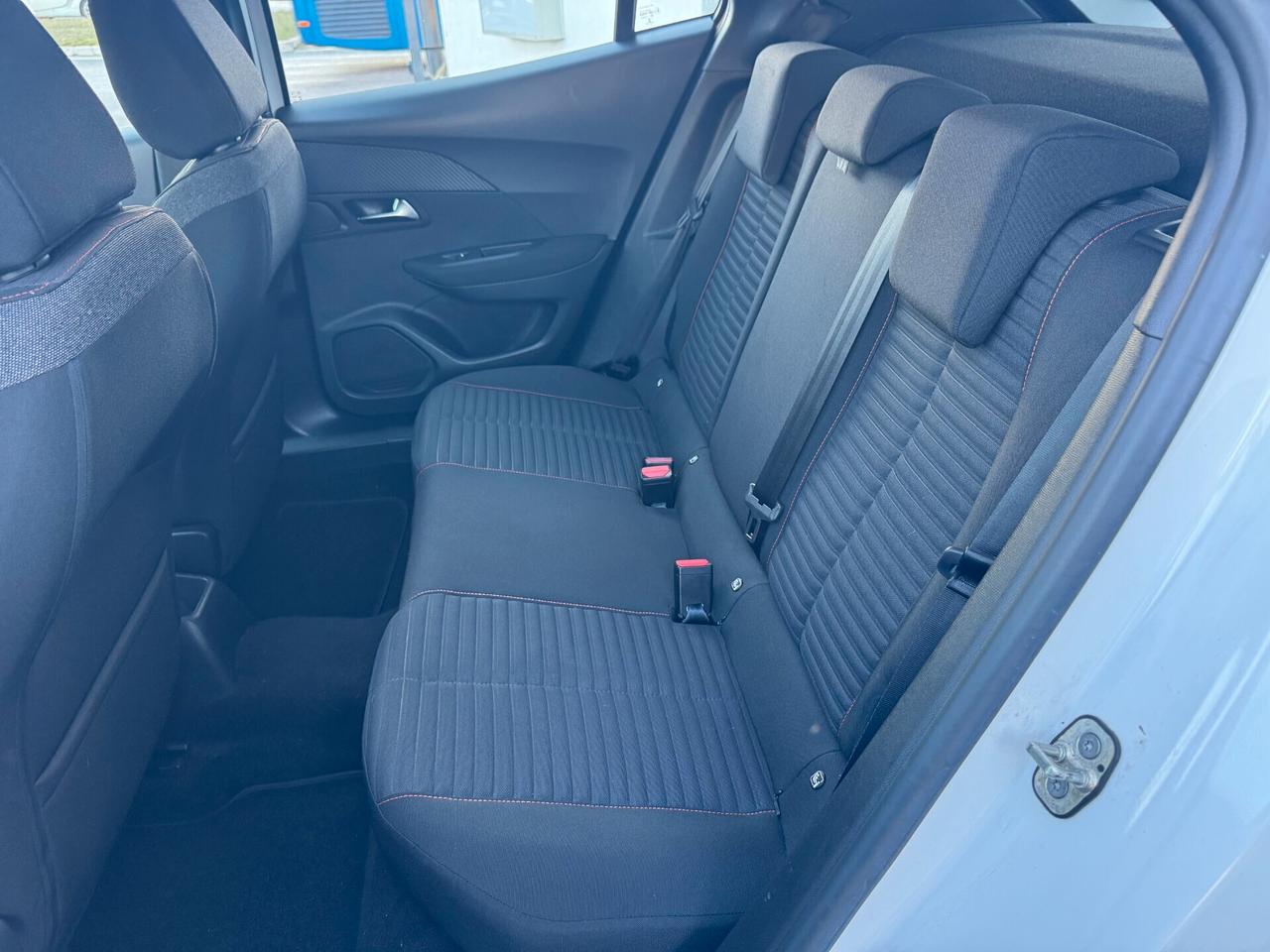 Peugeot 2008 PureTech 130 S&S Active Pack