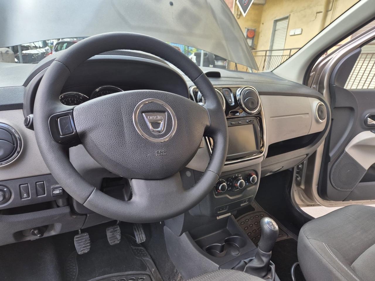 Dacia Lodgy 1.6 8V 85CV Metano 5 posti Lauréate