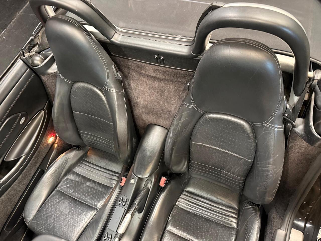 Porsche Boxster 986 2.7i asi