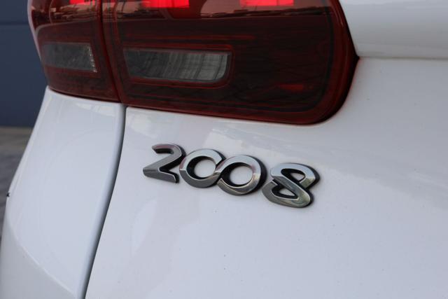 PEUGEOT 2008 PureTech 82 Active