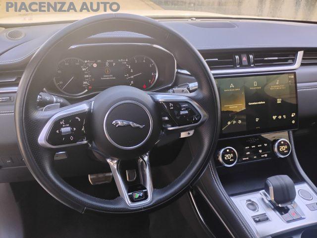 JAGUAR F-Pace 2.0 250 CV AWD aut. R-Dynamic Black.PANORAMA