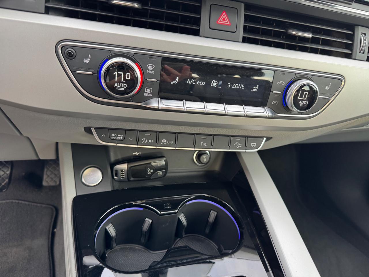 Audi A4 allroad 40 TDI 204 CV QUATTRO Identity Contrast
