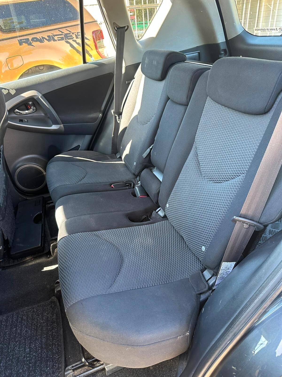 TOYOTA RAV4 2.2 D-4D 136 CV 2006