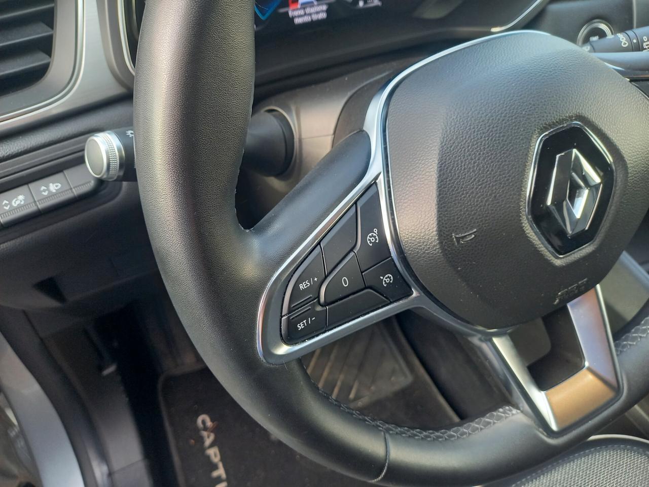 Renault Captur Hybrid E-Tech 145 CV Intens