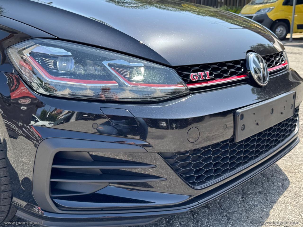 VOLKSWAGEN Golf GTI Perf. 2.0 245CV TSI DSG 5p. BMT
