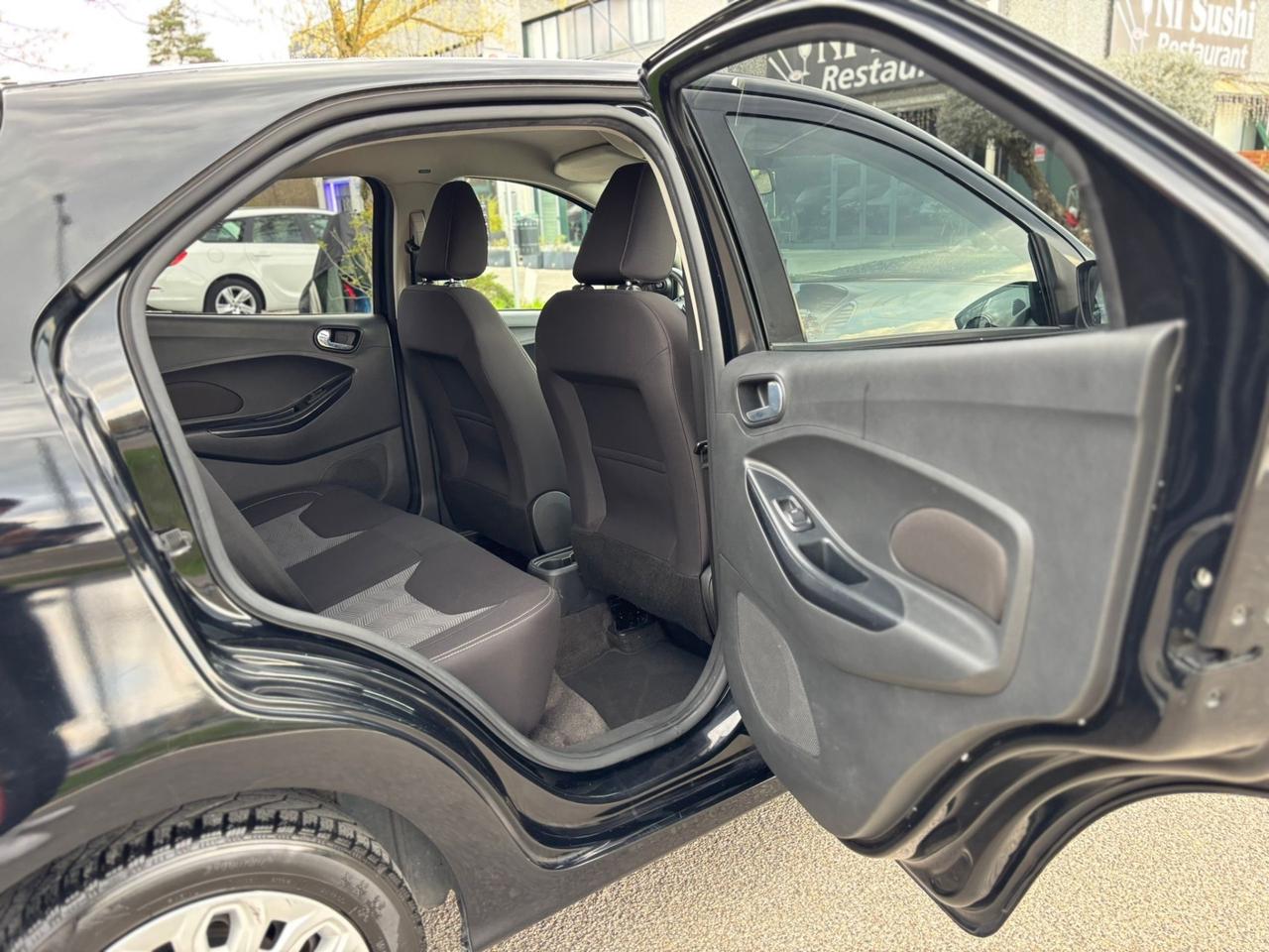 Ford Ka 1.2 Ti-VCT 85 CV Ultimate Color