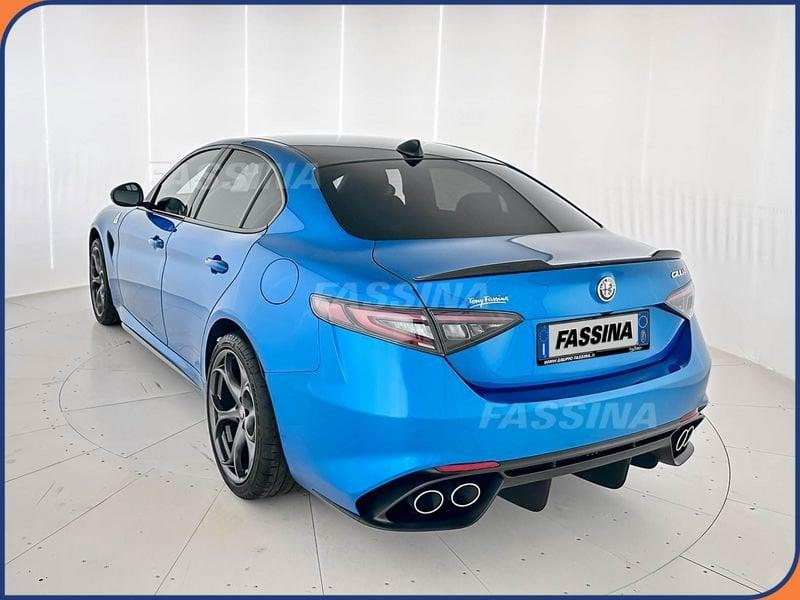 Alfa Romeo Giulia 2.9 T V6 AT8 Quadrifoglio