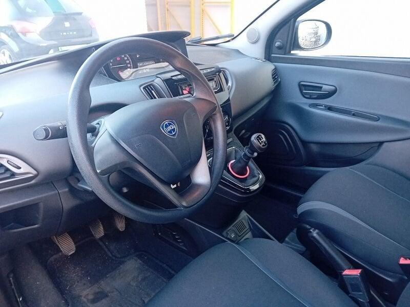 Lancia Ypsilon 1.2 69cv GPL Ecochic Silver