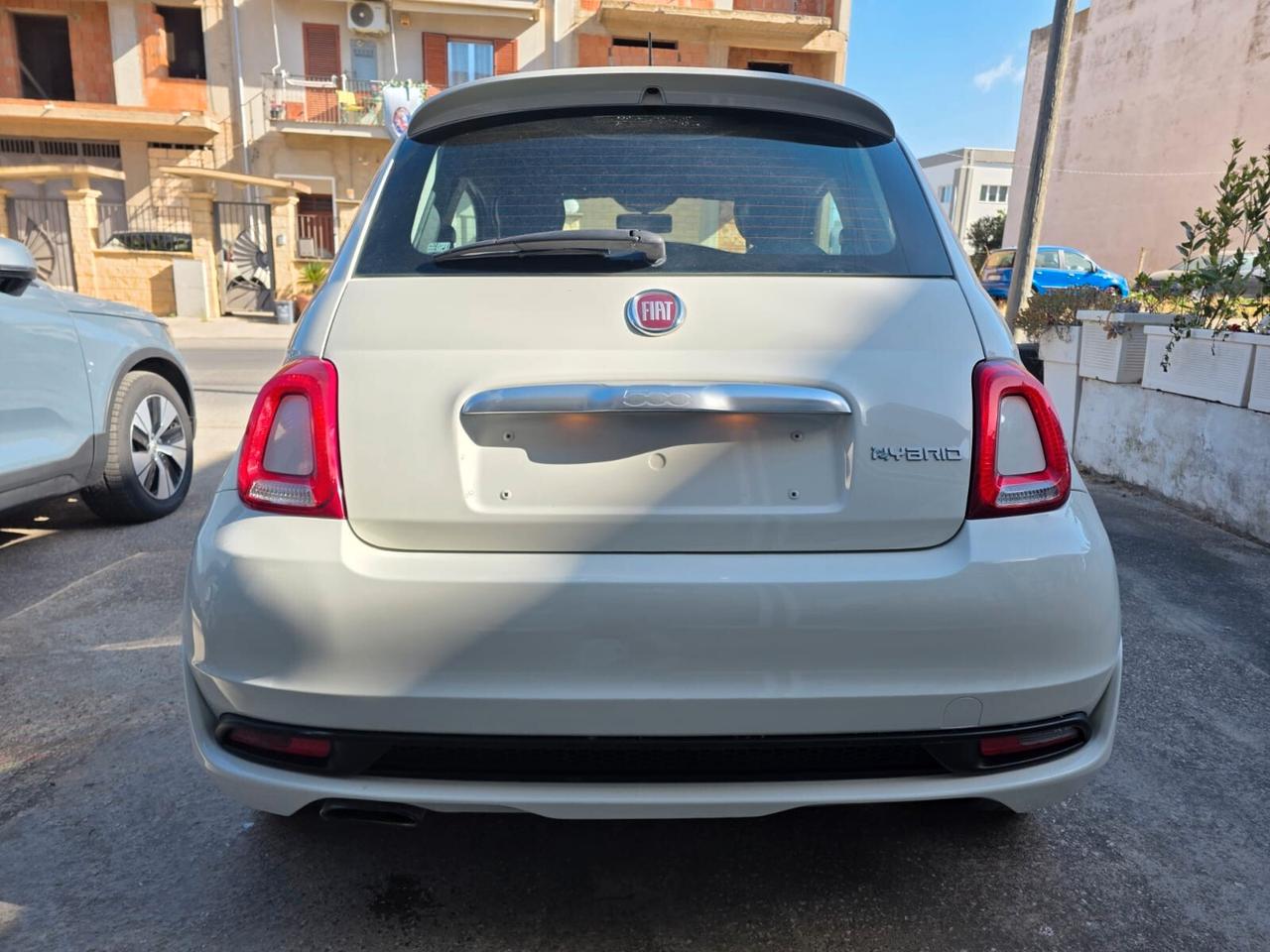 Fiat 500 1.0 Hybrid Connect