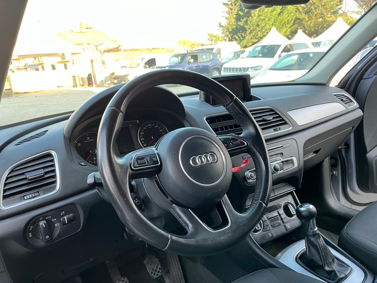 Audi Q3 2.0 TDI 150 CV Business