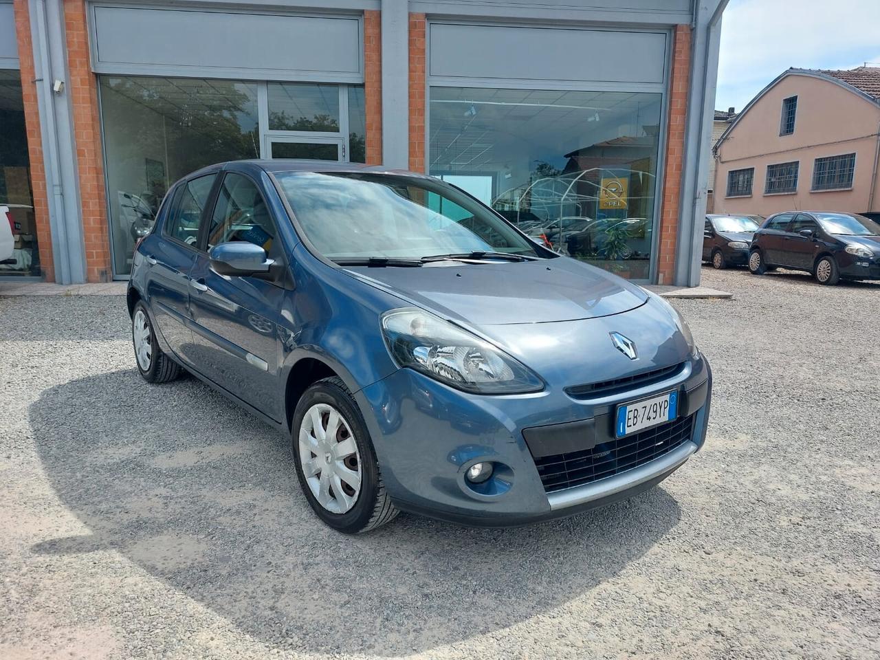 Renault Clio 1.2 16V 5 porte TOM TOM UNICO PROP