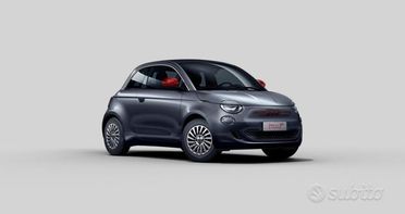 FIAT 500 Cabrio Red 23,65 kWh 190km