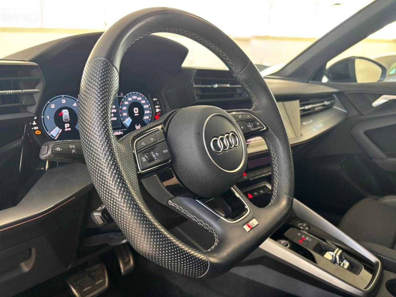 Audi A3 Sedan 35 TDI S line edition