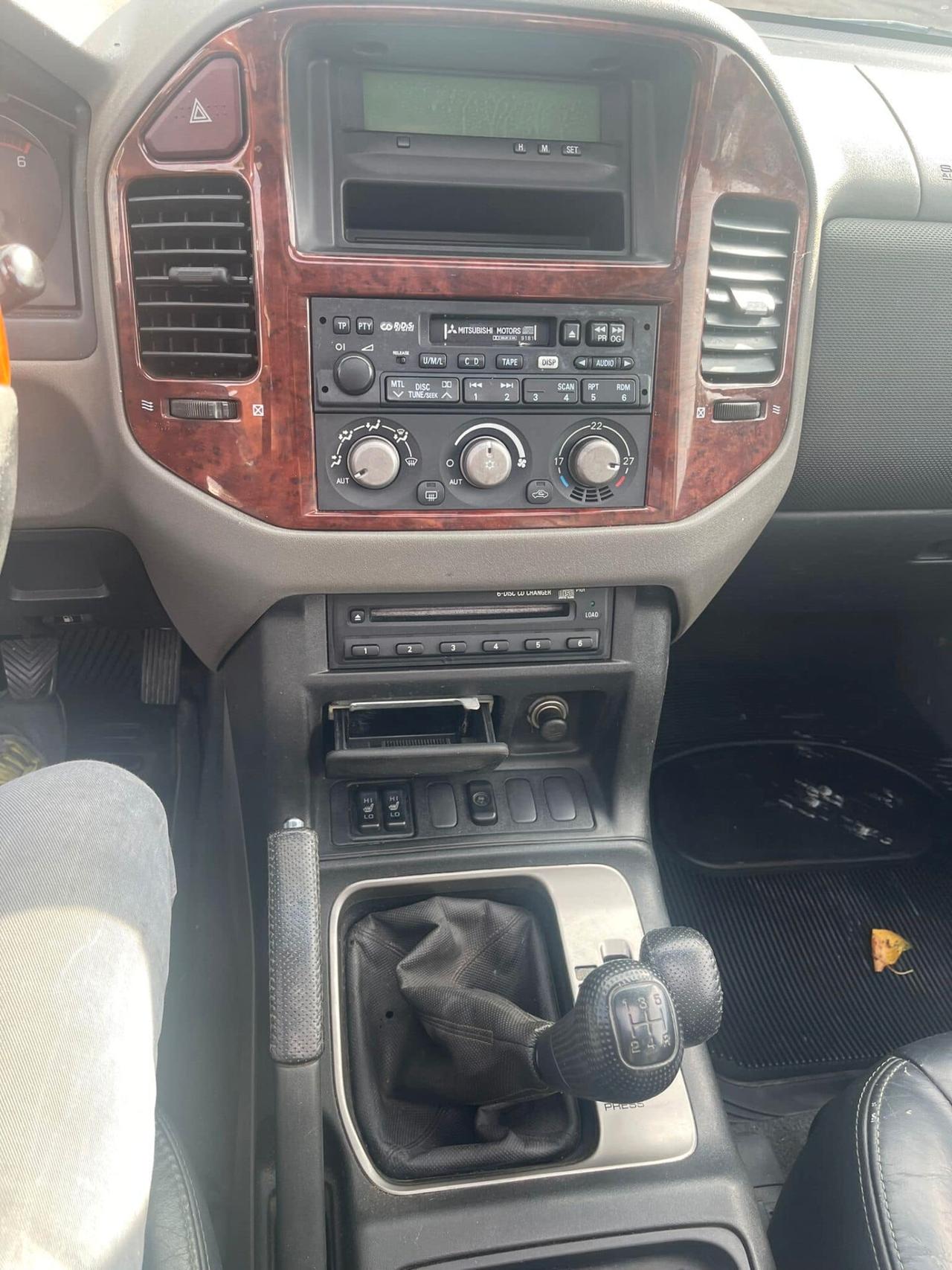 Mitsubishi Pajero 3.2 16V DI-D 5p. GLS2