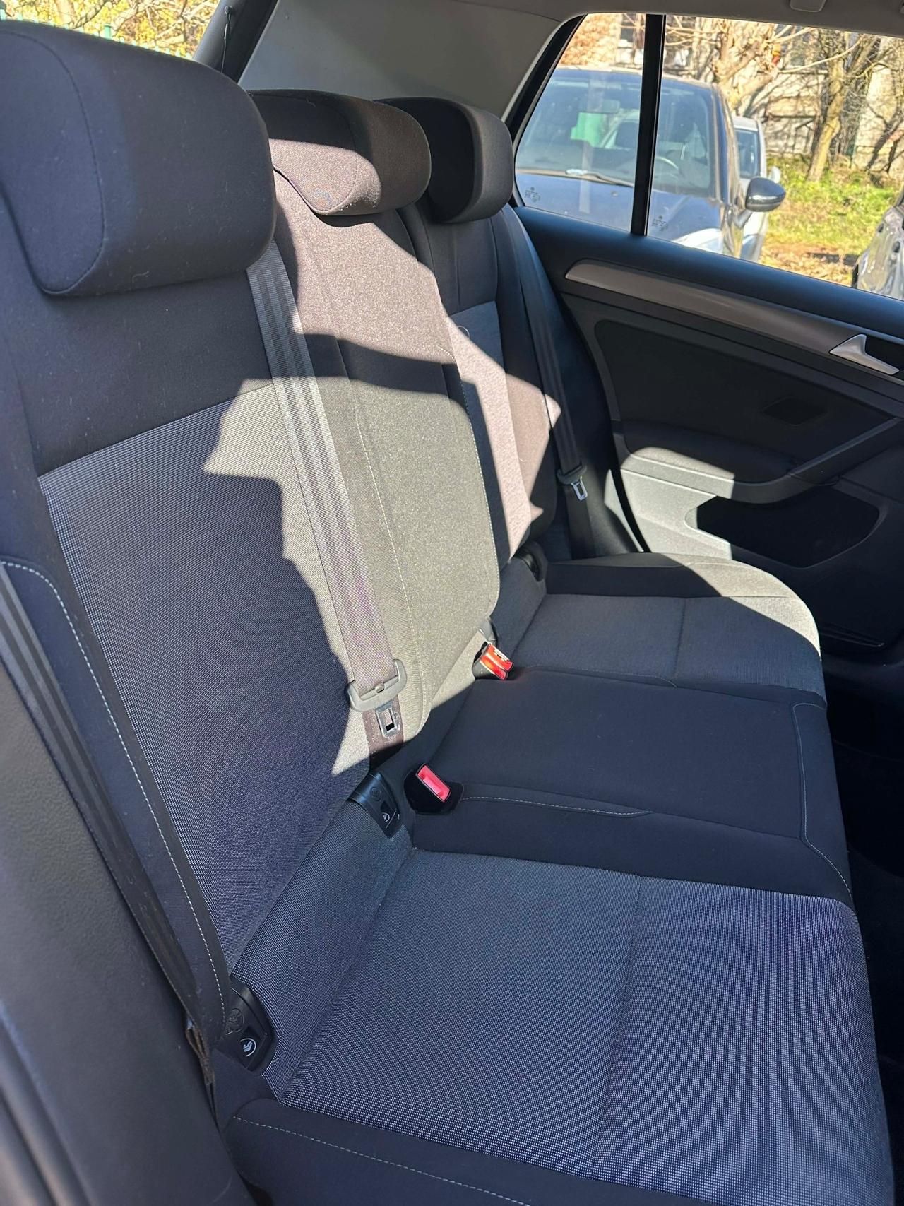 Volkswagen GOLF 1.4 TGI 5P BLUEMOTION KMCERT UNICOPR