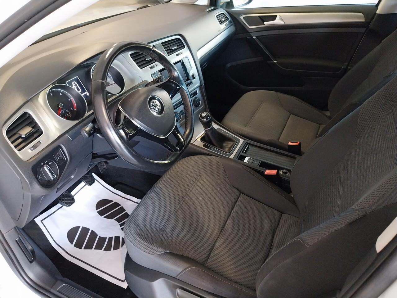 Volkswagen Golf 1.6 TDI 5p. Highline BlueMotion Technology - ok neopatentati