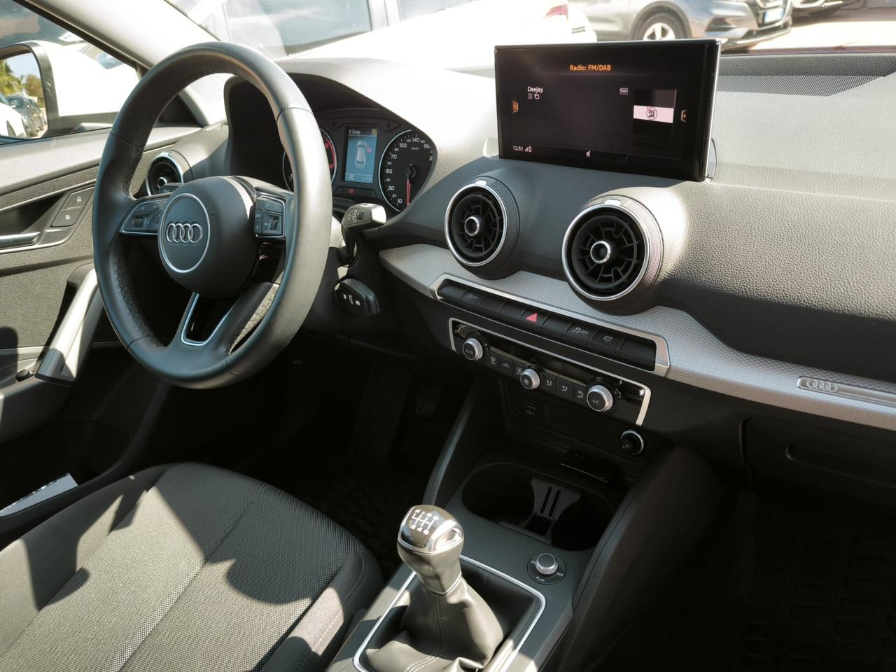 Audi Q2 30 TDI Business