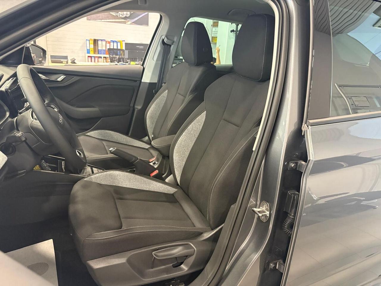 Skoda Kamiq 1.0 tsi Black Dots 95cv