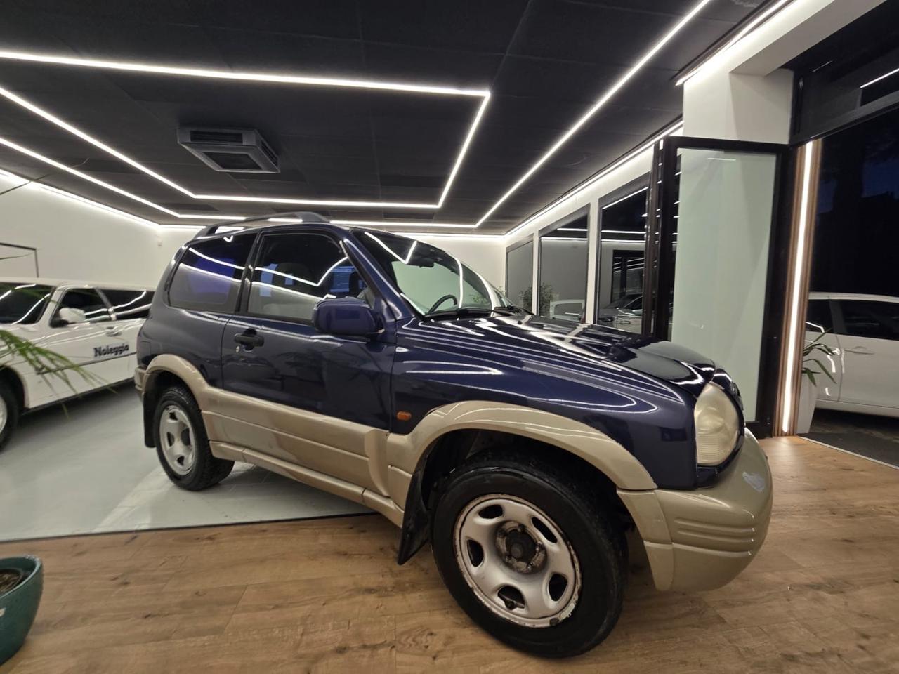 Suzuki Grand Vitara 1.6i 16V cat 3 porte