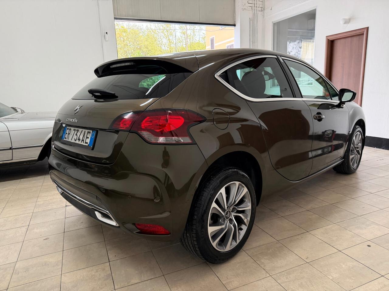 DS4 2013 1.6 e-HDi 115 airdream Chic OK NEOPATENTATI