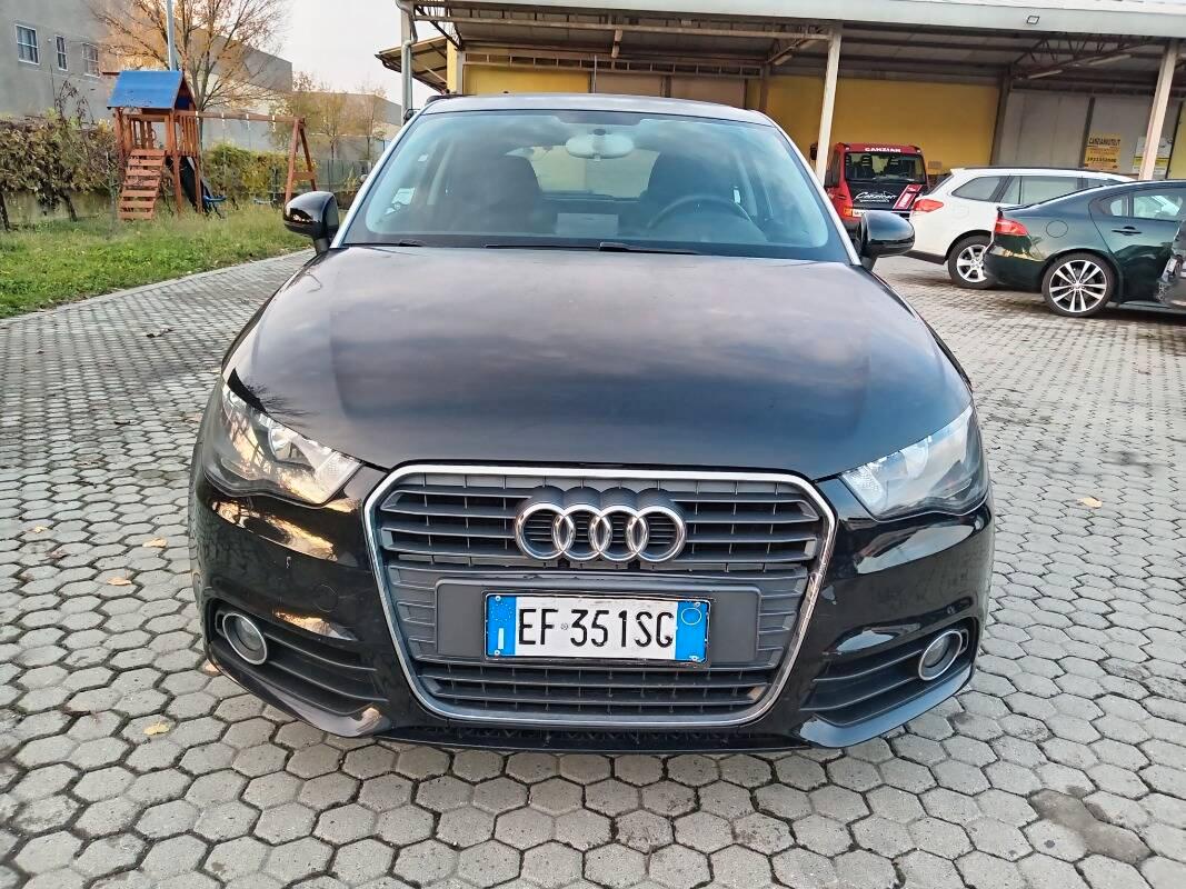 Audi A1 1.2 tfsi Attraction c clima