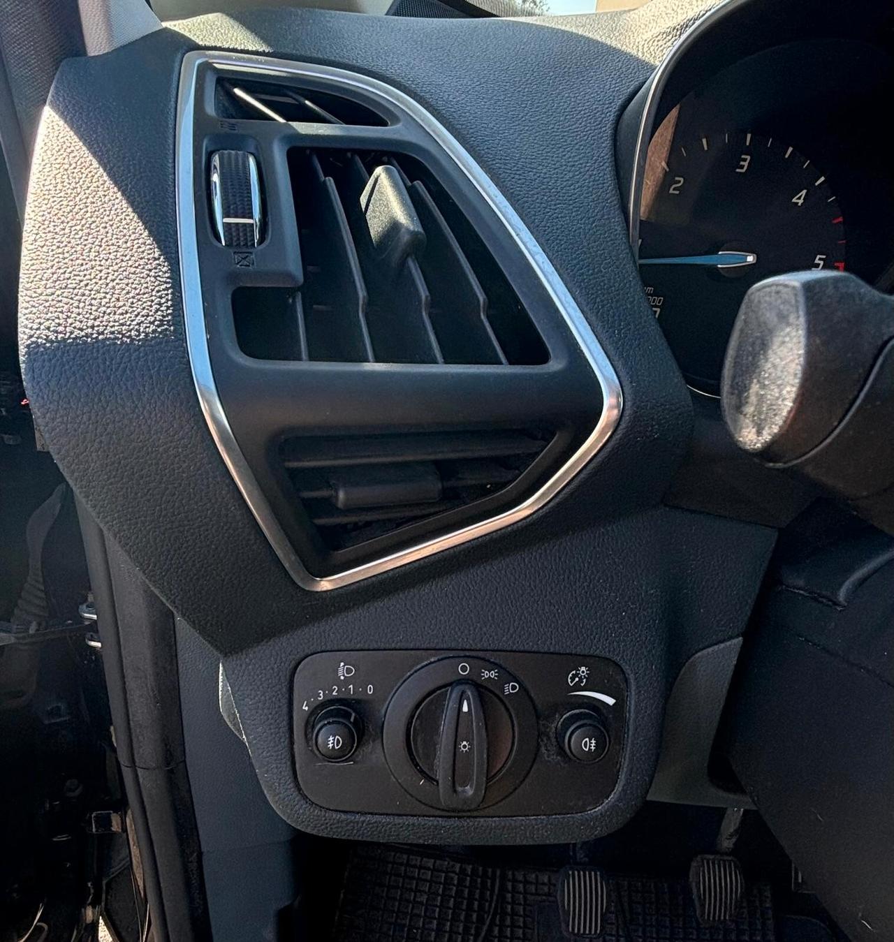 Ford C-Max 1.6 TDCi 115CV Titanium