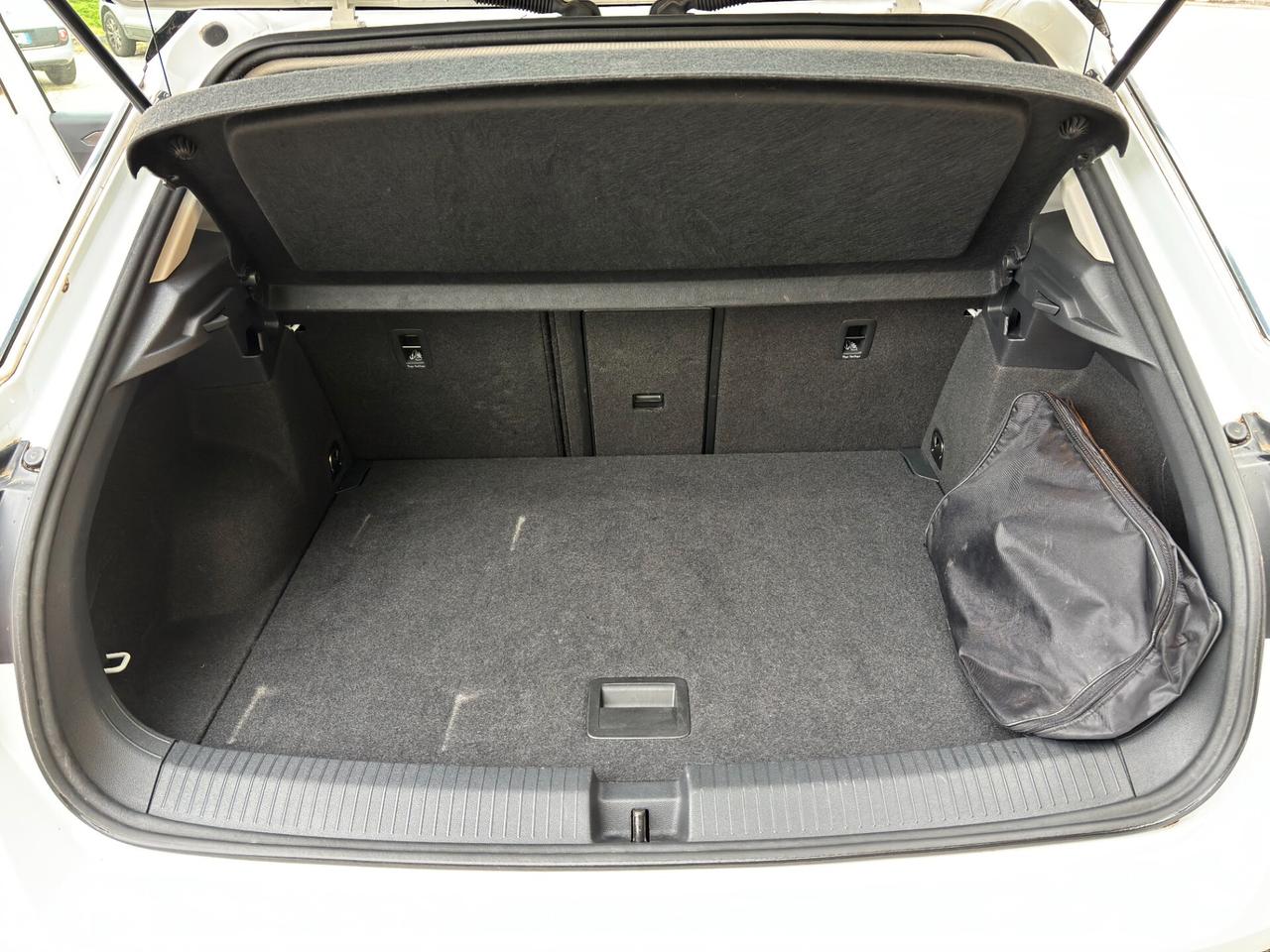 Volkswagen T-Roc 1.6 TDI SCR Style BlueMotion Technology