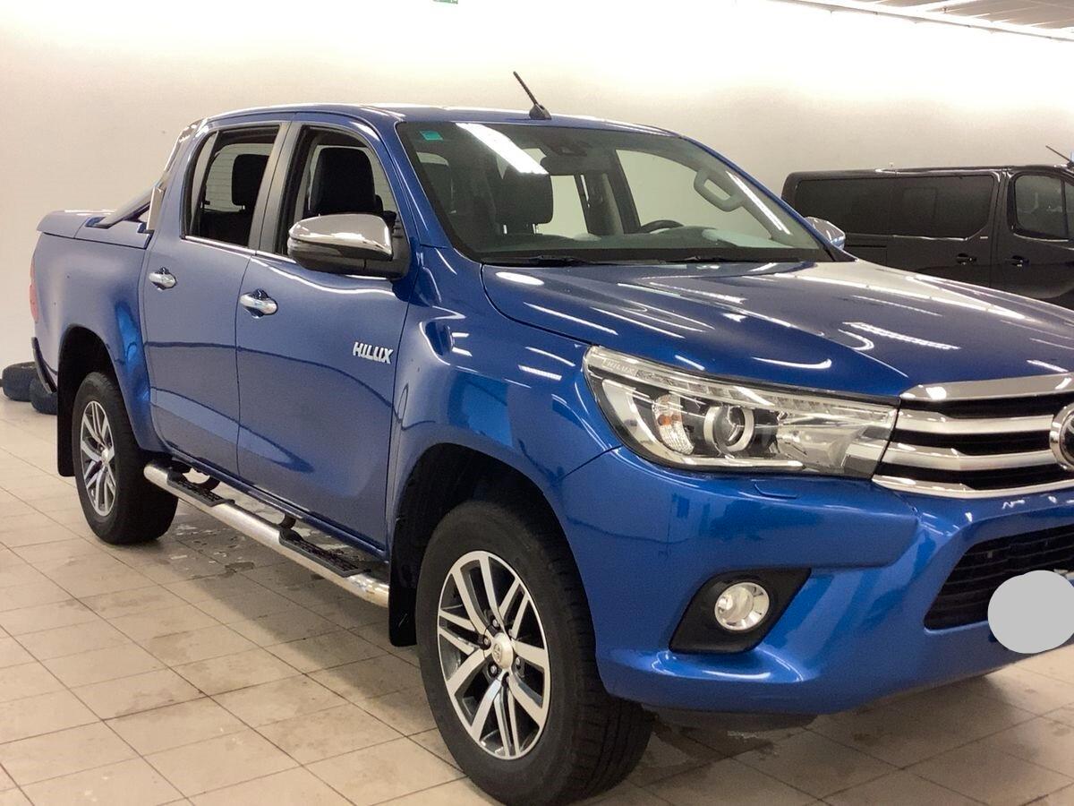 Toyota Hilux 2.4 D-4D 4WD 4 porte Double Cab Comfort