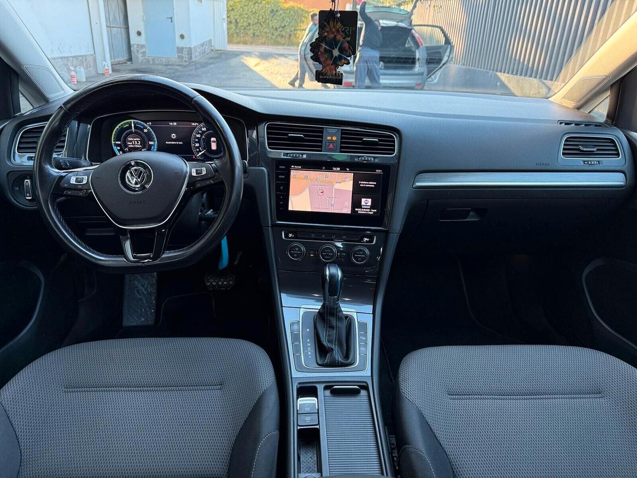 Volkswagen Golf e-Golf 136 CV - 42.000km - Superprezzo - Full opt
