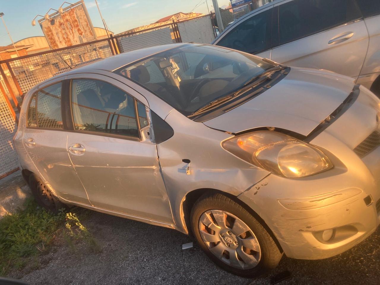 Toyota Yaris 1.3 5 porte M-MT Sol GPL NON MARCIANTE