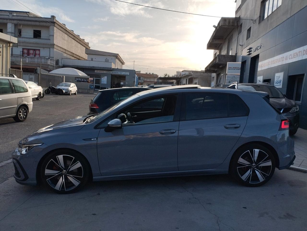 Volkswagen Golf 2.0 TDI GTD DSG
