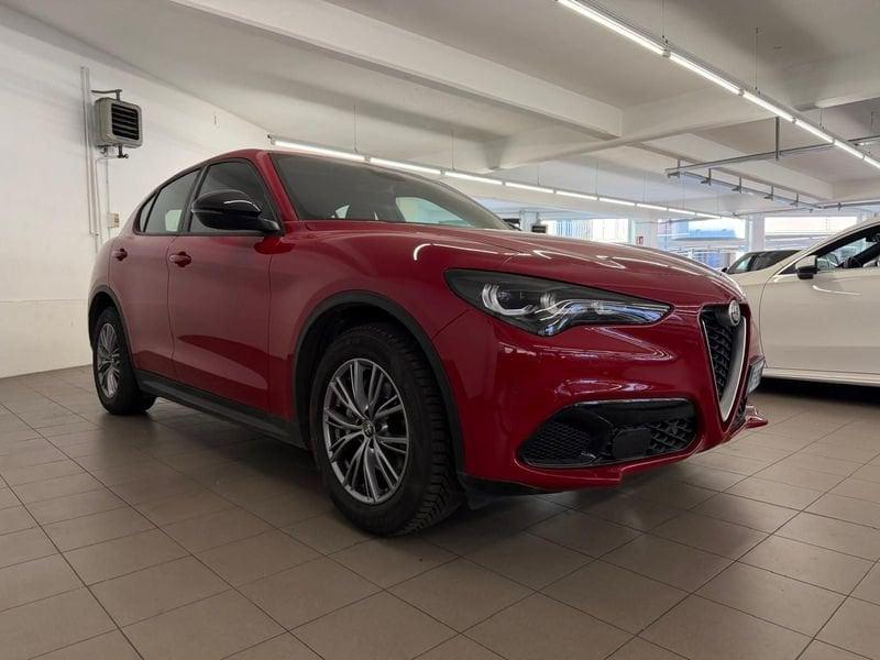 Alfa Romeo Stelvio 2.2 TD 160 CV Super AT8 RWD