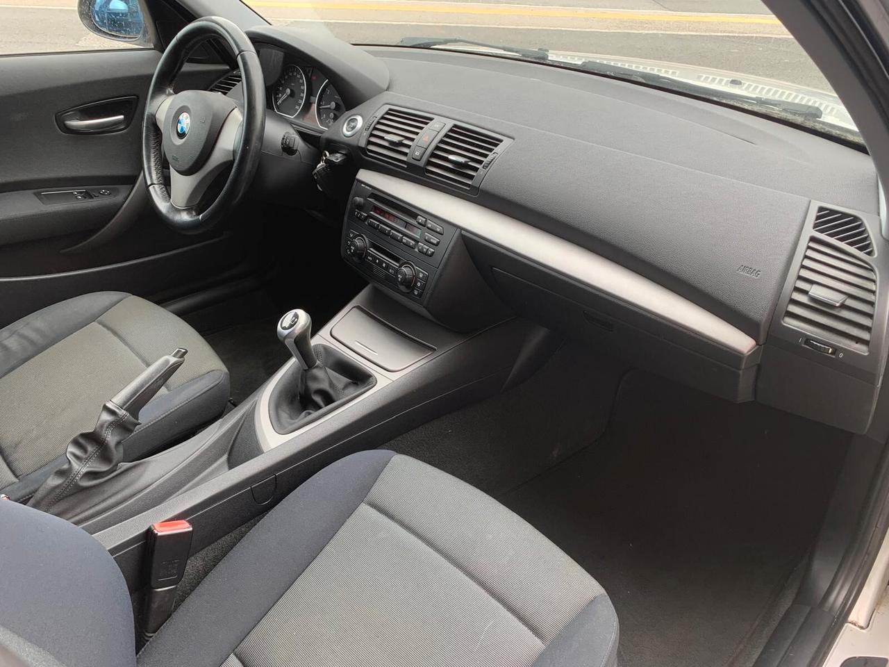Bmw E87 116i 5p. Neopatentati