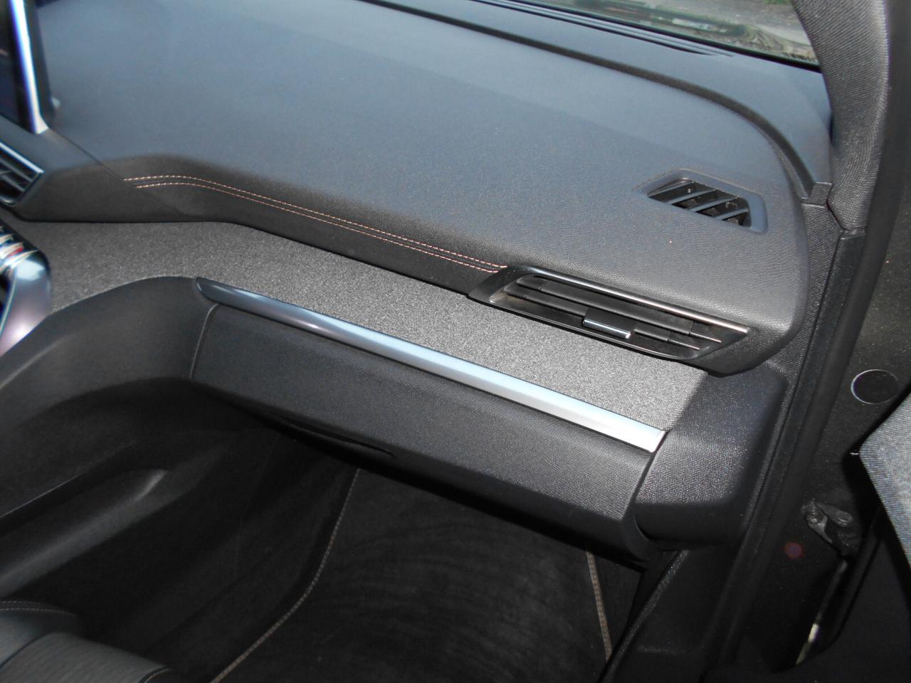 Peugeot 3008 BlueHDi 130 S&S EAT8 GT Line