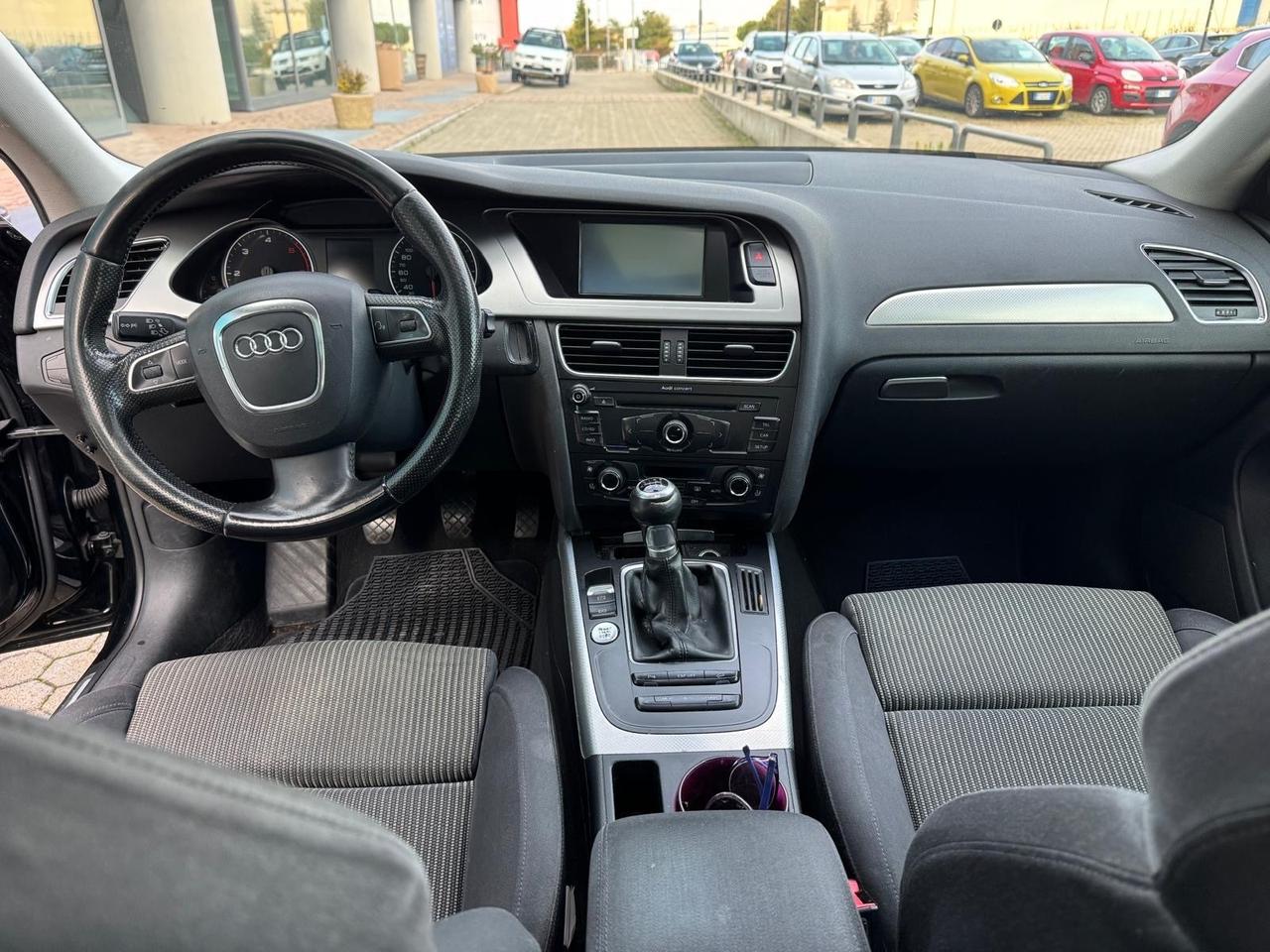 Audi A4 2.0 TDI 143CV cambio automatico