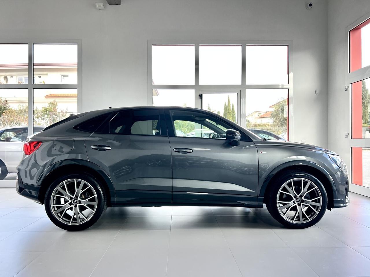 AUDI Q3 SPORTBACK 2.0 TDI 150 CV S LINE - 2022