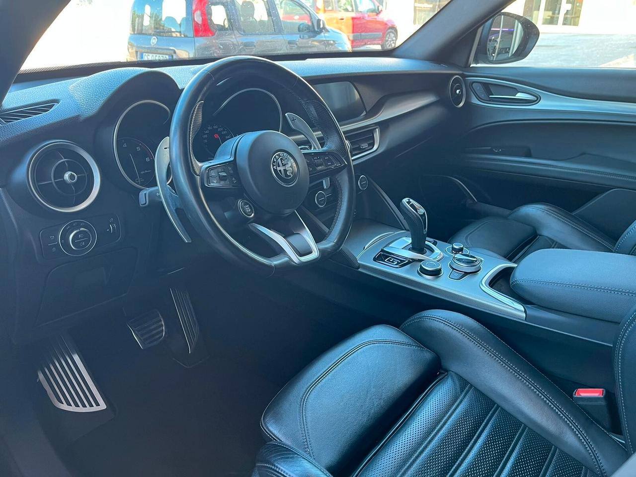 Alfa Romeo Stelvio 2.2 210 CV AT8 Q4 Veloce