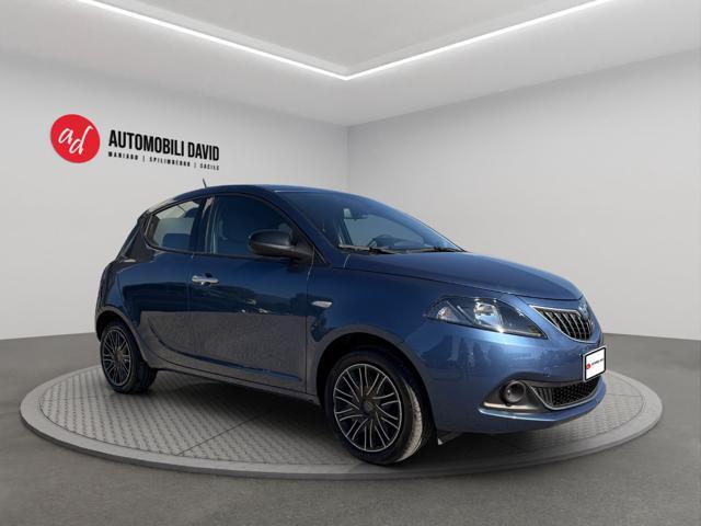 LANCIA Ypsilon 1.0 FireFly 5 porte S&S Hybrid Silver Plus
