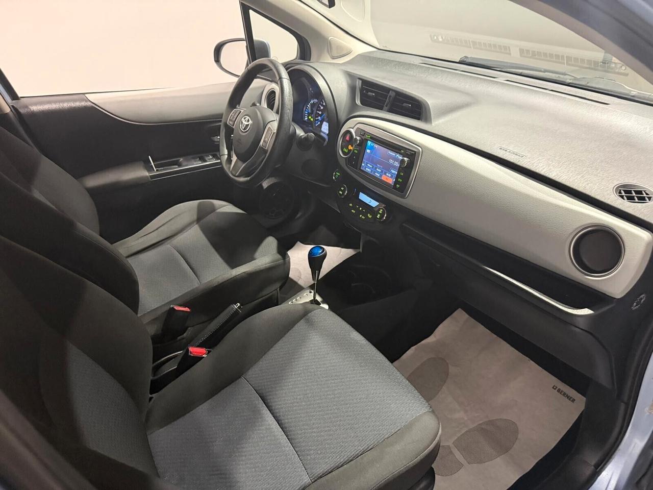 Toyota Yaris 1.5 Hybrid 5 porte Lounge Più