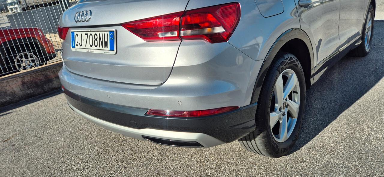 Audi Q3 35 TDI S tronic Business Advanced 150CV