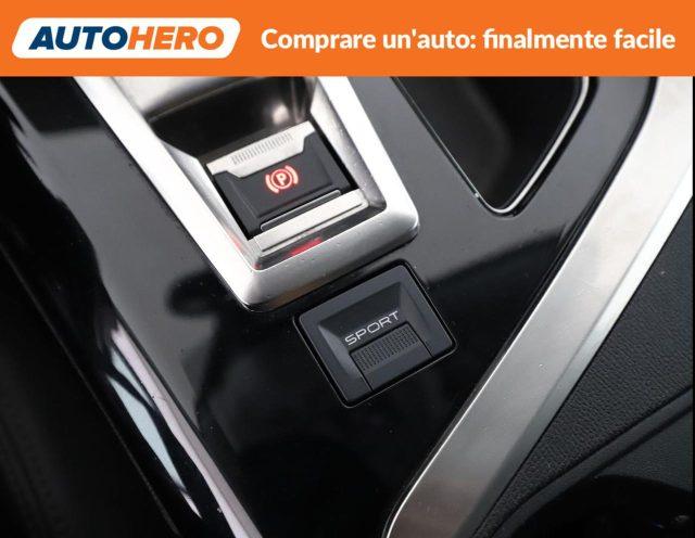 PEUGEOT 3008 BlueHDi 130 S&S EAT8 Allure