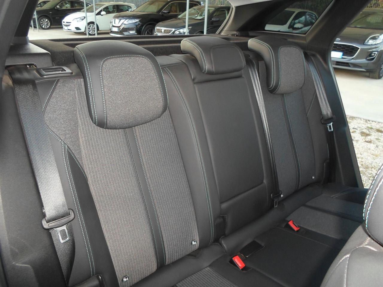 Peugeot 3008 BlueHDi 130 S&S EAT8 GT