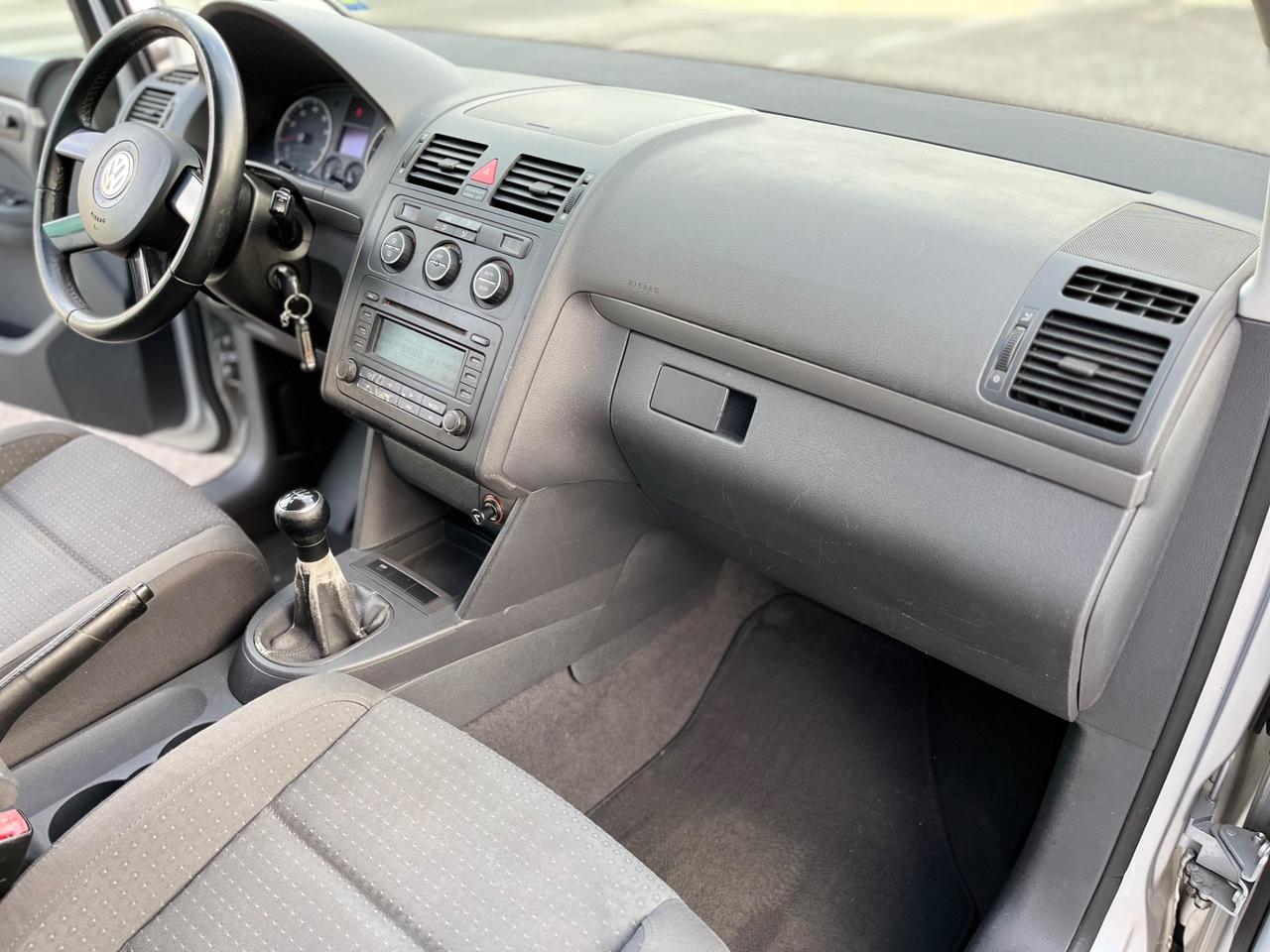 Volkswagen Touran 1.6 Trendline