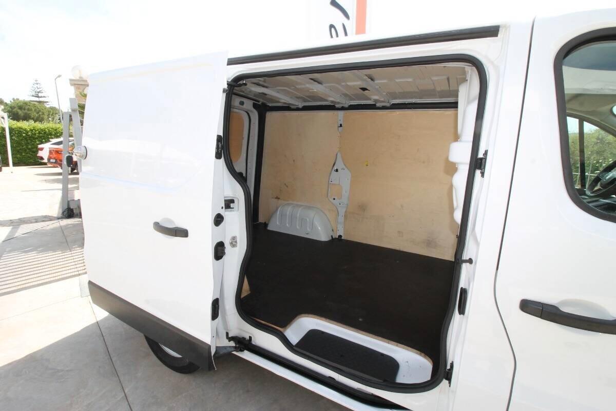 Renault Trafic T27 2.0 BluedCi 150CV PC-TN Furgone 2024