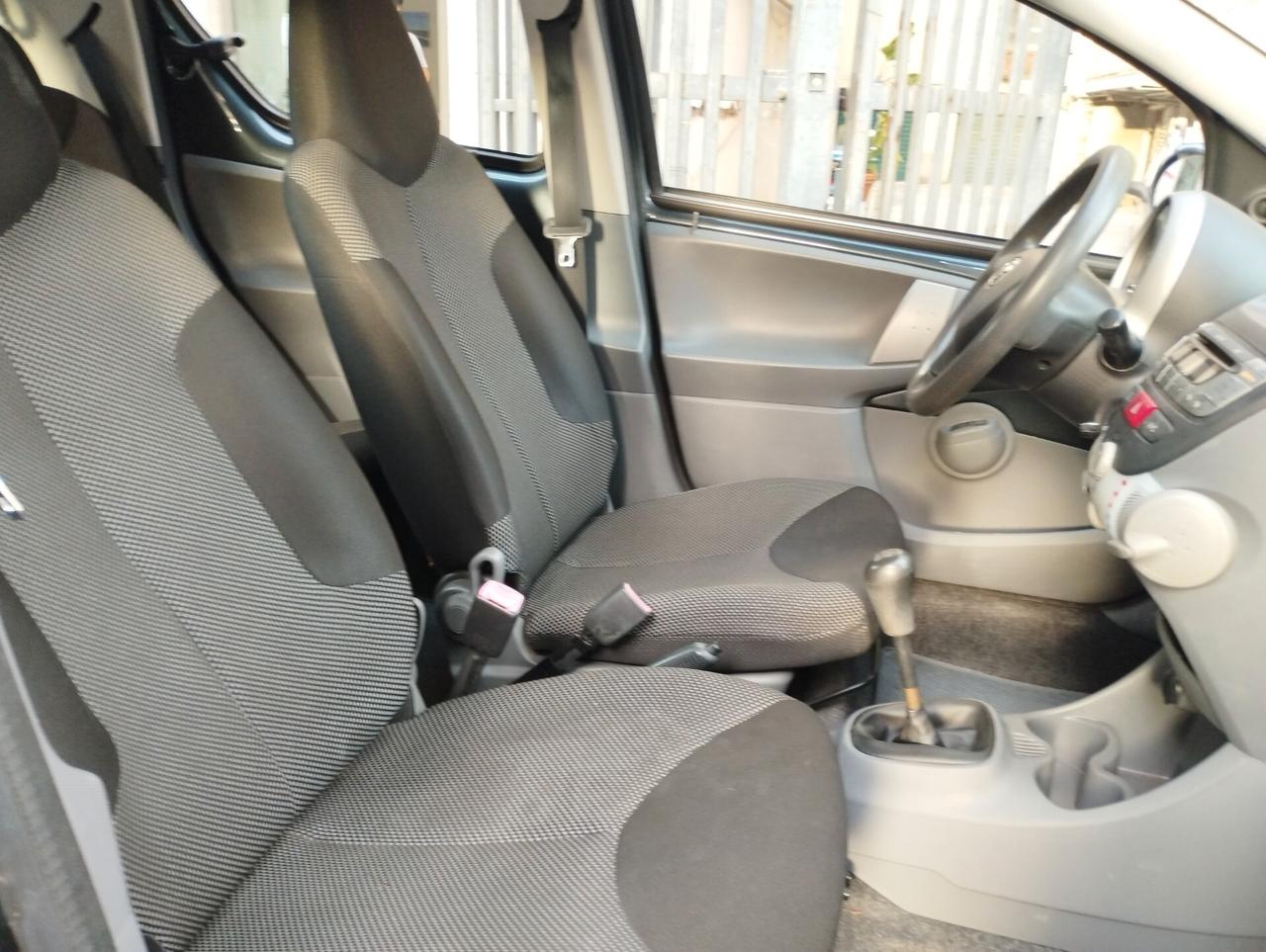 Toyota Aygo 1.0 12V VVT-i 5 porte